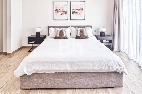 Снять в аренду квартиру в Дубае: 2 спальни, 121м², № 21032 - фото 13