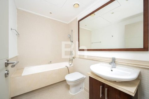 Снять в аренду квартиру в Дубай Марине, Дубай: 2 спальни, 155м², № 21036 - фото 5