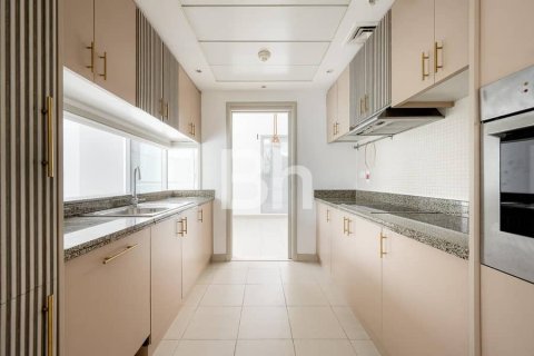 Снять в аренду квартиру в Дубай Марине, Дубай: 2 спальни, 155м², № 21036 - фото 3