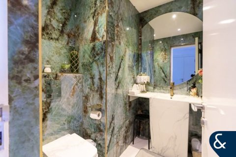 Apartment in Bahar, Jumeirah Beach Residence, Dubai 3 bedrooms, 202 sq.m. № 75329 - photo 10