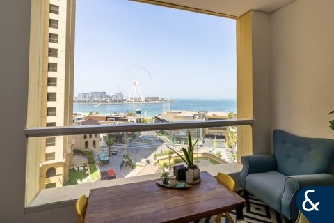 Apartment in Bahar, Jumeirah Beach Residence, Dubai 3 bedrooms, 202 sq.m. № 75329 - photo 1