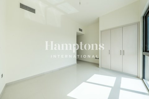 Villa à Dubai, 3 chambres, 174.84344600 m², № 77404 - photo 1