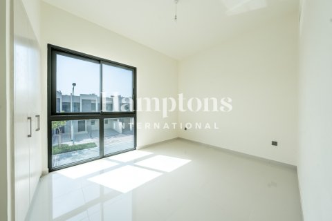 Villa à Dubai, 3 chambres, 174.84344600 m², № 77404 - photo 7