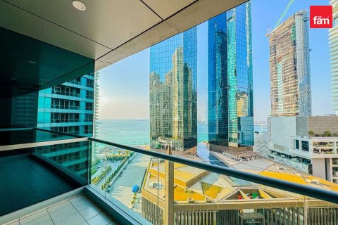 Apartamento en Dubai, 3 dormitorios, 202.8 m², № 11695 - foto 1