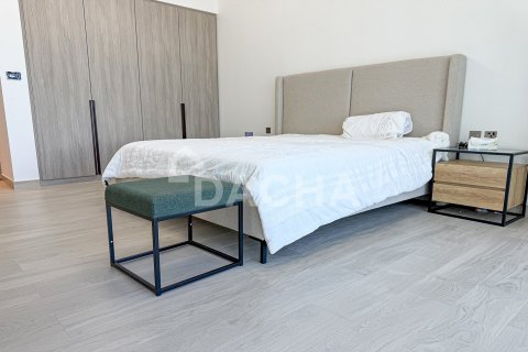 Apartamento en Jumeirah Lake Towers, Dubai, 1 dormitorio, 102 m², № 105243 - foto 12
