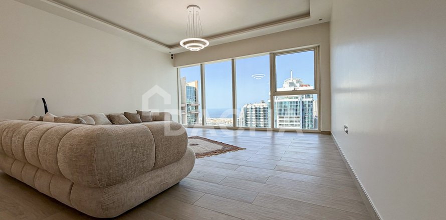 Apartamento en Jumeirah Lake Towers, Dubai, 1 dormitorio, 102 m², № 105243