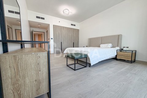 Apartamento en Jumeirah Lake Towers, Dubai, 1 dormitorio, 102 m², № 105243 - foto 7