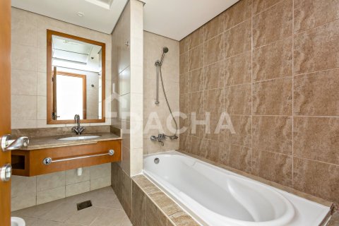 Apartamento en Al Fattan Marine Tower, Jumeirah Beach Residence, Dubai, 3 dormitorios, 190 m², № 105239 - foto 4