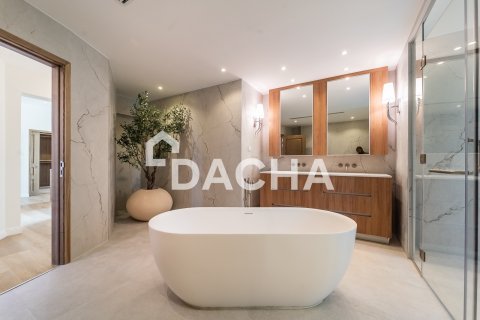 Villa en Jumeirah Islands, Dubai, 4 dormitorios, 550 m², № 105240 - foto 8