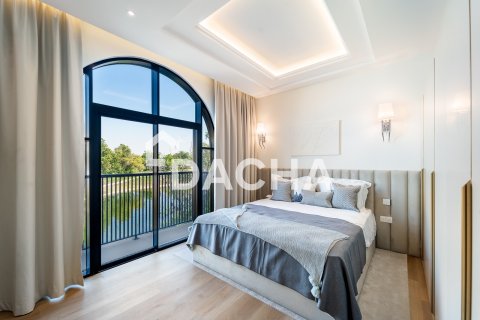 Villa en Jumeirah Islands, Dubai, 4 dormitorios, 550 m², № 105240 - foto 15