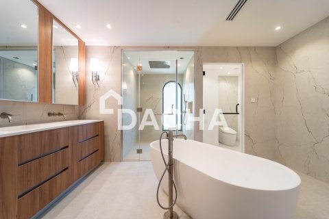 Villa en Jumeirah Islands, Dubai, 4 dormitorios, 550 m², № 105240 - foto 20
