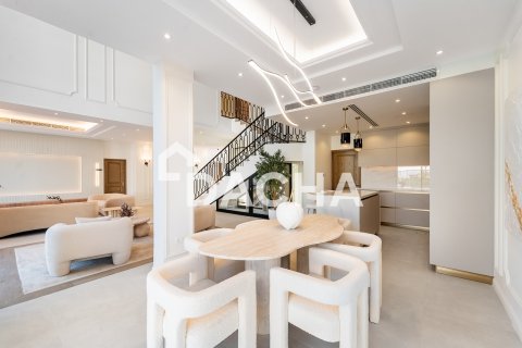 Villa en Jumeirah Islands, Dubai, 4 dormitorios, 550 m², № 105240 - foto 28