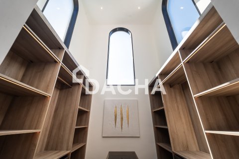 Villa en Jumeirah Islands, Dubai, 4 dormitorios, 550 m², № 105240 - foto 9