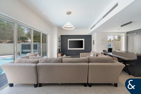 فيلا في المرابع العربية, دبي 3 غرف نوم, 228 م² رقم 75497 - صورة 2