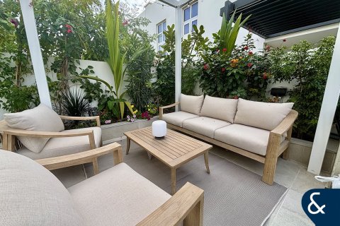 Villa in DAMAC Hills (Akoya by DAMAC), Dubai 3 bedrooms, 159 sq.m. № 75501 - photo 22