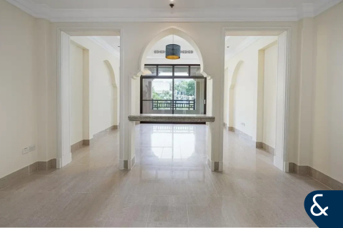 Apartment in Downtown Dubai (Downtown Burj Dubai), Dubai 2 bedrooms, 130 sq.m. № 75499 - photo 12