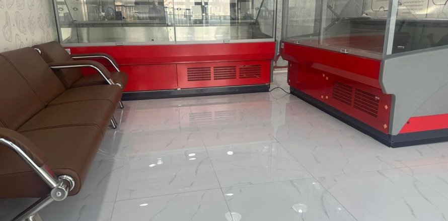 Shop in International City, Dubai 86.2 sq.m. № 71839