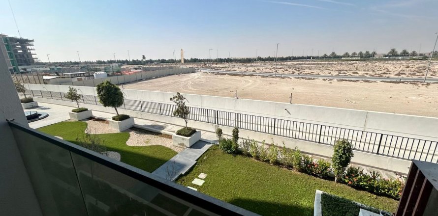 Apartment in Dubai 2 bedrooms, 104.9 sq.m. № 71843