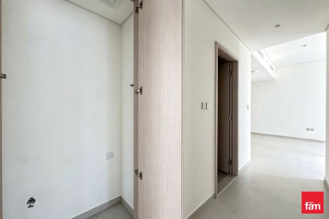 Apartment in Dubai 2 bedrooms, 118 sq.m. № 110958 - photo 2