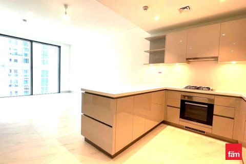 Apartamento en Dubai, 3 dormitorios, 150.6 m², № 83515 - foto 2