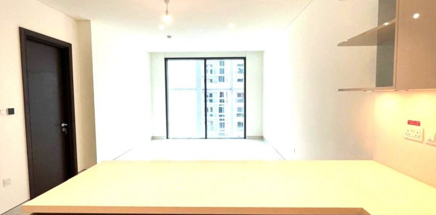 Apartamento en Dubai, 3 dormitorios, 150.6 m², № 83515