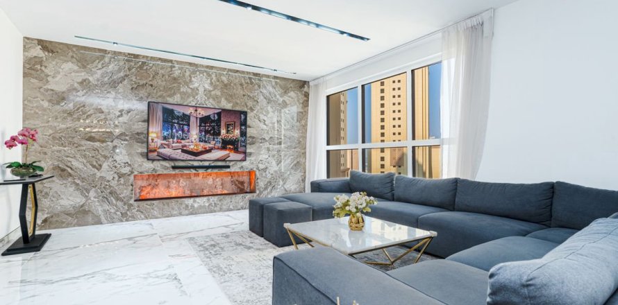 Квартира в Дубае, 3 спальни, 177.9м², № 11258