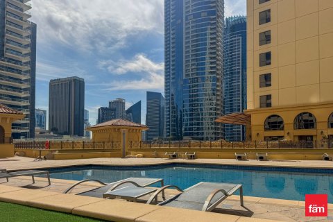 Снять в аренду квартиру в Дубае: 2 спальни, 120.6м², № 90241 - фото 6