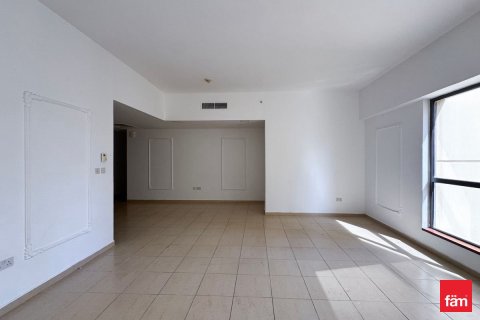 Снять в аренду квартиру в Дубае: 2 спальни, 120.6м², № 90241 - фото 16