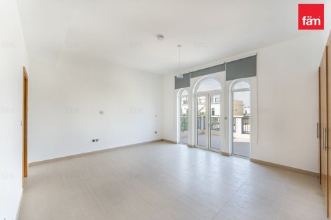 Villa en Dubai, 4 dormitorios, 542.7 m², № 90242 - foto 15