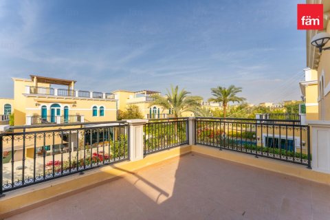 Villa en Dubai, 4 dormitorios, 542.7 m², № 90242 - foto 24