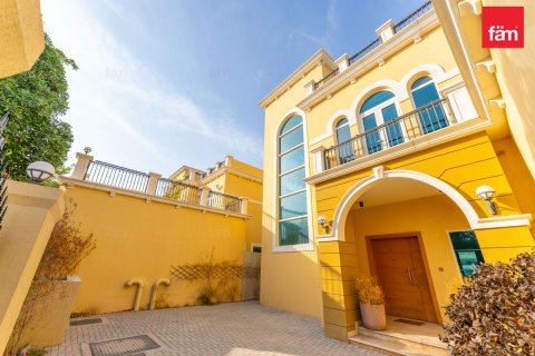 Villa en Dubai, 4 dormitorios, 542.7 m², № 90242 - foto 26