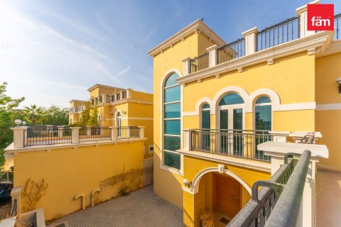 Villa en Dubai, 4 dormitorios, 542.7 m², № 90242 - foto 22