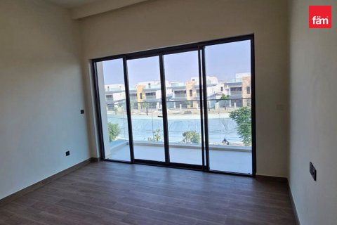 Villa à Dubai, 7 chambres, 439.9 m², № 118852 - photo 15