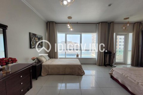 Appartement à Dubai Marina, Dubai, 3 chambres, 145 m², № 38231 - photo 1