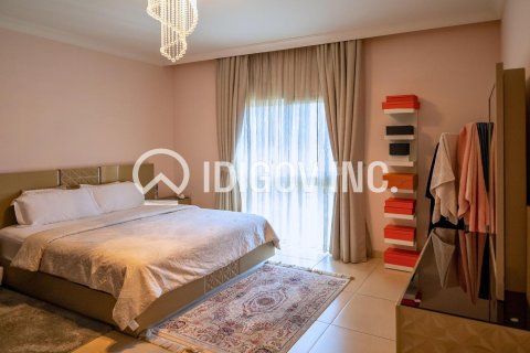 Villa à Al Barsha, Dubai, 3 chambres, 281 m², № 38234 - photo 14