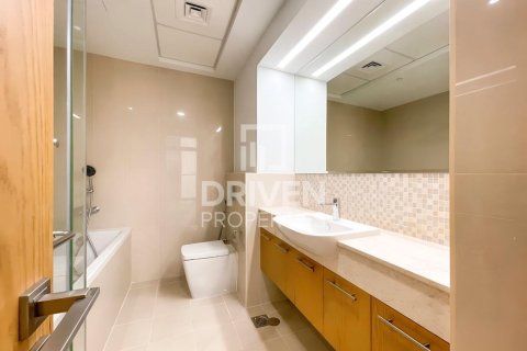 Apartment in Bellevue Towers, Downtown Dubai (Downtown Burj Dubai), Dubai 1 bedroom, 75 sq.m. № 87214 - photo 12