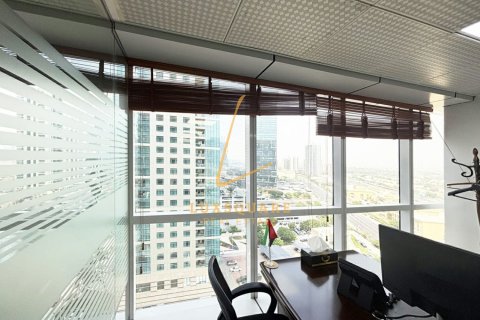 Oficina en Jumeirah Lake Towers, Dubai, 100 m², № 70810 - foto 7