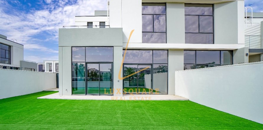 تاون هاوس في Murooj Al Furjan, Al Furjan, دبي 4 غرف نوم, 238 م² رقم 70808