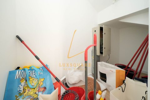 Снять в аренду виллу в The Springs, Дубай: 2 спальни, 186м², № 95838 - фото 21