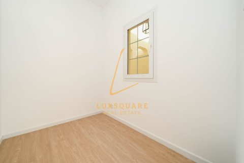 Снять в аренду виллу в The Springs, Дубай: 2 спальни, 186м², № 95838 - фото 14