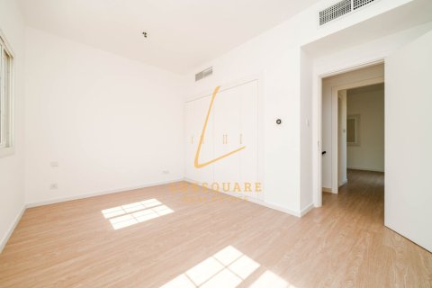 Снять в аренду виллу в The Springs, Дубай: 2 спальни, 186м², № 95838 - фото 6