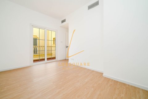 Снять в аренду виллу в The Springs, Дубай: 2 спальни, 186м², № 95838 - фото 10