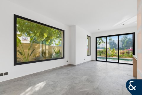 Villa in The Springs, Dubai 3 bedrooms, 210 sq.m. № 98689 - photo 6