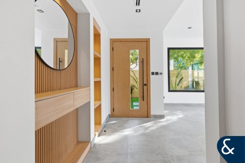 Villa in The Springs, Dubai 3 bedrooms, 210 sq.m. № 98689 - photo 16