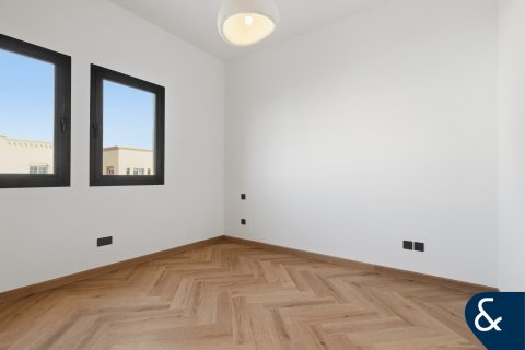 Villa in The Springs, Dubai 3 bedrooms, 210 sq.m. № 98689 - photo 20