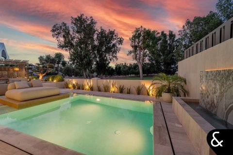 Купить виллу в Джумейра Гольф Эстейтс, Дубай: 5 спален, 641м², № 98695 - фото 3