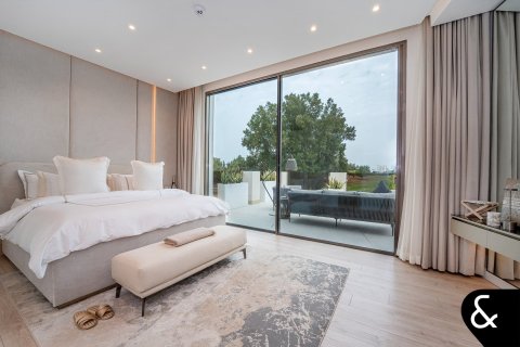 Купить виллу в Джумейра Гольф Эстейтс, Дубай: 5 спален, 641м², № 98695 - фото 18
