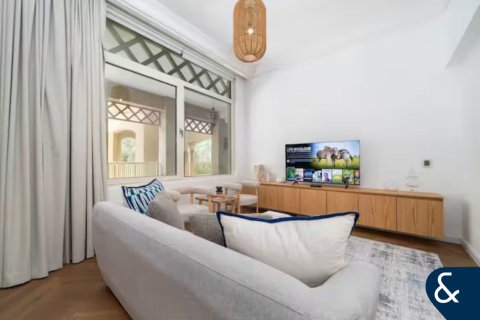 Apartment in Shoreline Apartments, Palm Jumeirah, Dubai 1 bedroom, 69 sq.m. № 98687 - photo 2