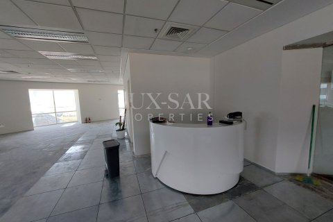 Снять в аренду офис в Sheikh Zayed Road, Дубай: 208.1м², № 37603 - фото 11