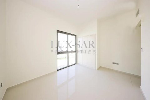 Villa in Dubai 3 bedrooms, 180.2 sq.m. № 37608 - photo 8